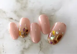 ミディアム サロンku'u所属・salon kuuのネイルデザイン