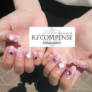 ネイル RE'COMPENSE所属・れこん ぱんすのネイルデザイン