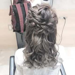 ロング ヘアアレンジ 【GO TODAY SHAiRE SALON 心斎橋Edel店】所属・高橋 香澄のヘアスタイル