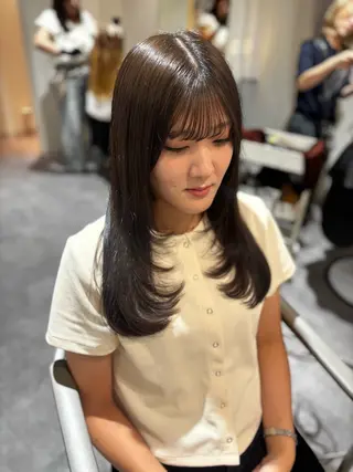 セミロング 美髪✨艶髪✨髪質改善 カラー特化❣️二宮遥のヘアスタイル