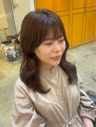 ミディアム カラー RIN／韓国ヘア レイヤーカットのヘアスタイル