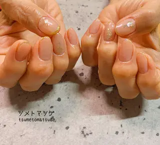 ミディアム ネイル ツメトマツゲ .のネイルデザイン