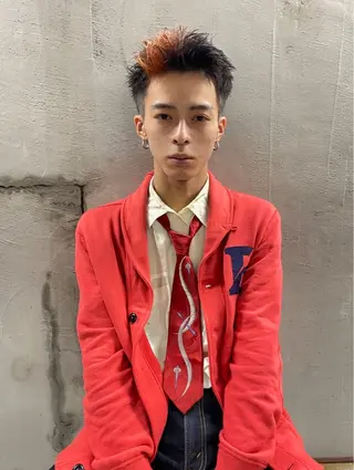 ショート カラー メンズ パーマ、髪質改善 カズマのヘアスタイル