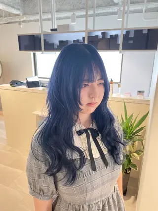 ロング カラー Miyamoto Yasuchikaのヘアスタイル