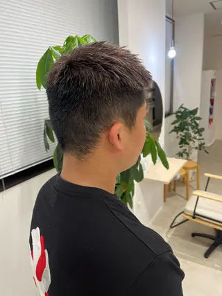 メンズ マツエク・マツパ 梅山 美咲のヘアスタイル