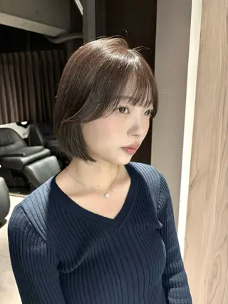 ショート カラー 透明感カラー.似合わ せ🎀amika🎀のヘアスタイル