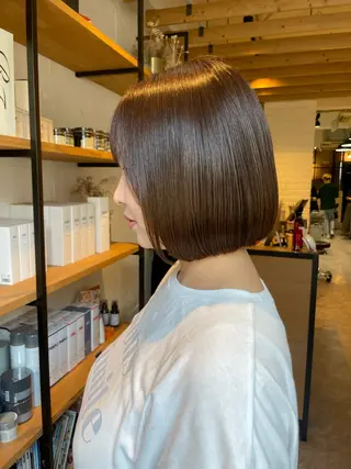 ミディアム EIGHT　最所 瑞稀のヘアスタイル