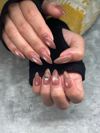 ネイル Moon  Nail /栄　大須のネイルデザイン