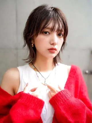 ショート カラー MISAKI🪐 縮毛矯正のヘアスタイル