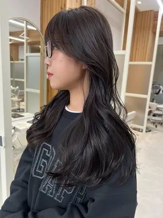 ミディアム カラー レイヤー専門家 ダブルカラー修のヘアスタイル