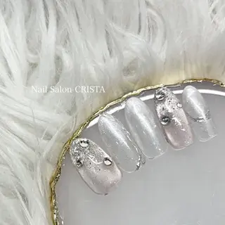 ネイル CRISTA所属・CRISTA MOMOのネイルデザイン