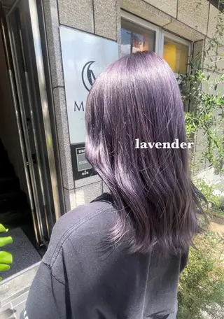セミロング ナリモト ユキノのヘアスタイル