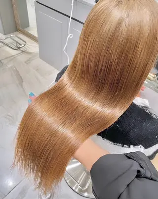 ロング カラー Yuto 複雑履歴 /ブリーチ/エクステのヘアスタイル