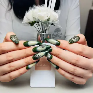 ネイル star nail salon所属・X INのネイルデザイン