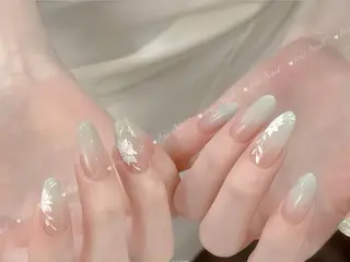 ネイル 藤田 月のネイルデザイン
