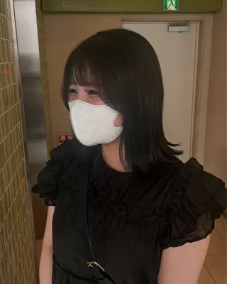 セミロング RUKA🩰透明感 寒色カラー/レイヤーのヘアスタイル
