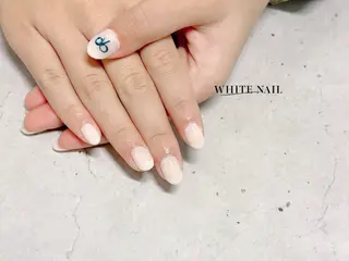 ネイル WHITE NAIL ホワイトネイルのネイルデザイン