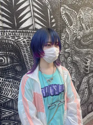 ミディアム カラー ヘアアレンジ haco+所属・🌈派手髪エクステ ブレイズ🌈ひろとのヘアスタイル