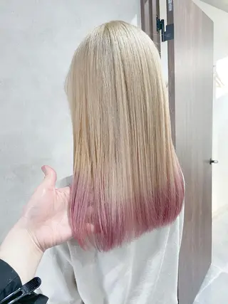 セミロング カラー ⭐️ショート、ボブ 特化美容師⭐️祐介のヘアスタイル