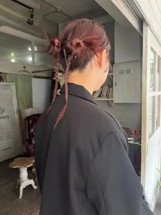 ヘアアレンジ ハイトーン/顔まわり レイヤー/YUKAのヘアスタイル