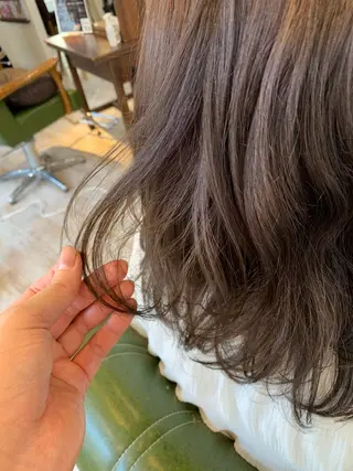 ミディアム カラー 藤間 帆乃夏（とうまほのかのヘアスタイル