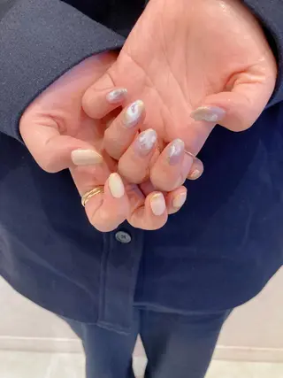 ネイル mano+所属・砂田 はるかのネイルデザイン