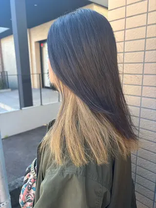 カラー 飯田 ほのかのヘアスタイル