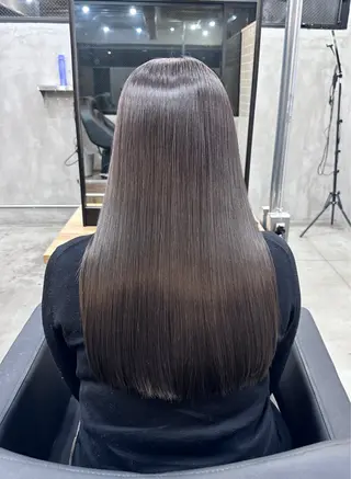 ロング カラー 【SIUN】健太郎 髪質改善/透明感のヘアスタイル