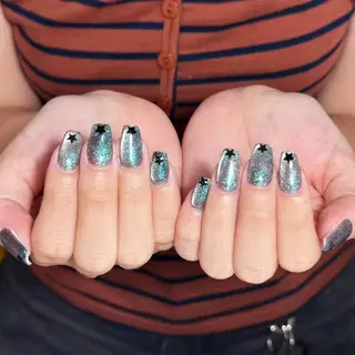 ネイル DIAMOND 💅のネイルデザイン