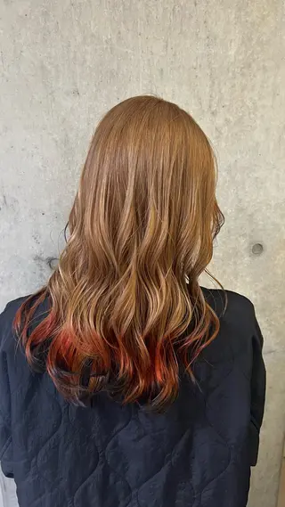 セミロング ﾔﾏｼﾀ ﾘﾘのヘアスタイル