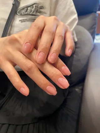 ネイル EARTH coiffure beaute 東松山店所属・町田 杏花のネイルデザイン