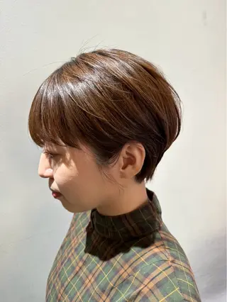 ショート やまき さきね/ダブルカラーのヘアスタイル