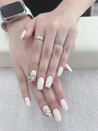 ネイル Bianca SAITO🌺のネイルデザイン