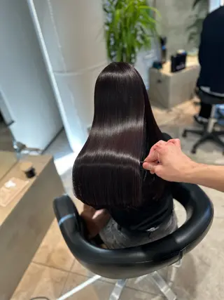 ロング 艶髪🫧‪🎀 岡由紀乃のヘアスタイル