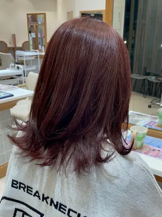 セミロング ヘッドスパ／透明感 カラー伊藤 千尋のヘアスタイル