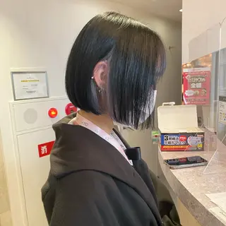ショート 縮毛矯正・暗髪 ・ショート　橋本🐶のヘアスタイル