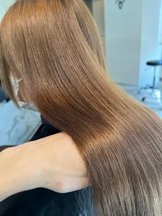 ロング 小田切 裕輝のヘアスタイル