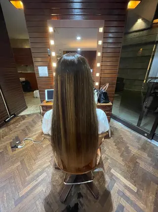 ロング stylist YUTOのヘアスタイル