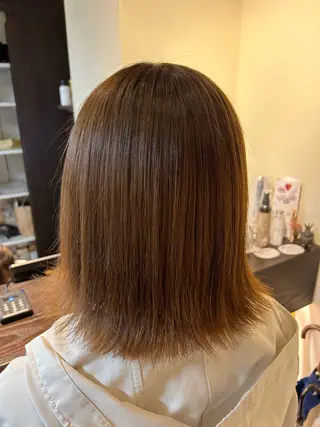 ミディアム 水谷 菜央のヘアスタイル