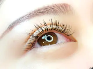 マツエク・マツパ nuna池袋 mokaのマツエク・マツパデザイン