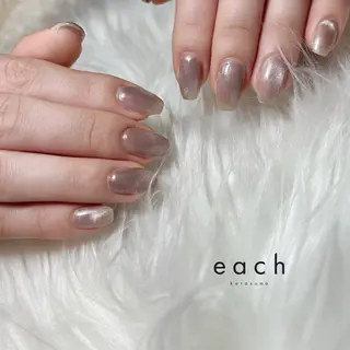 ネイル 𝒆𝒂𝒄𝒉 kanako 🕊のネイルデザイン