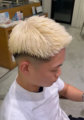 ショート StueW.所属・三木 誉之尊のヘアスタイル