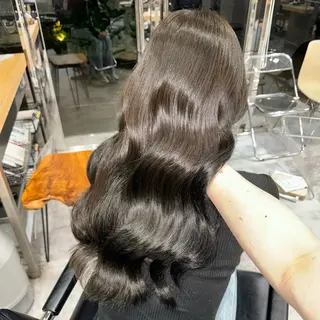 ロング REDEAL所属・REDEAL/あんな 白髪ぼかし/大宮のヘアスタイル