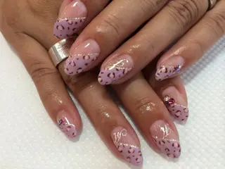 ネイル nail atelier new moon所属・森 貴子のネイルデザイン