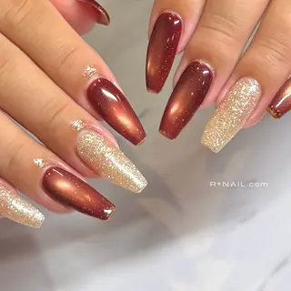 ネイル Riona / R*NAIL.comのネイルデザイン