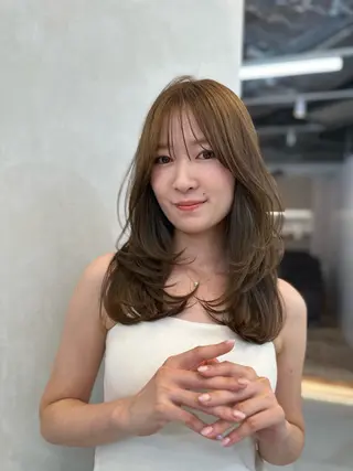 ロング カラー ARMONY表参道店所属・赤み黄み消し／ ライムのヘアスタイル