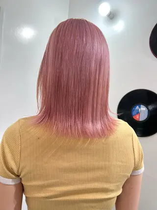 ショート カラー ヘアアレンジ 🧨ブリーチー×ボブ レイヤー💎じゅえるのヘアスタイル