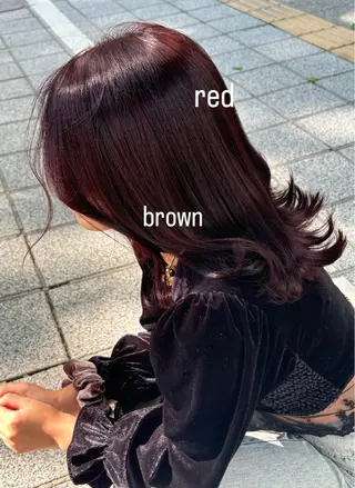 セミロング カラー 🍓ハイトーンカラー 🎀nene🍓のヘアスタイル