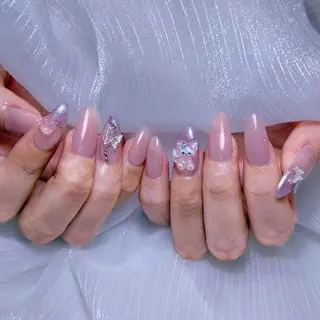 ネイル yu ri 🌹のネイルデザイン