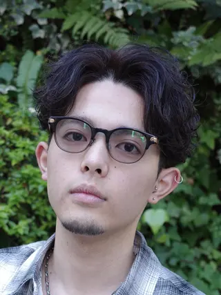 パーマ メンズ fifth 安次富　泰雅のヘアスタイル